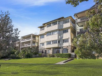 Best Sydney Harbour view apartment